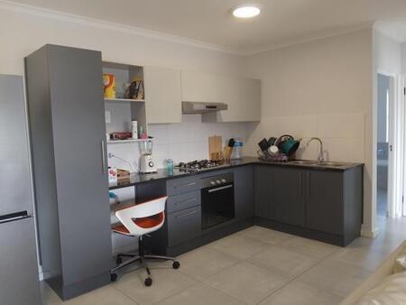 2 Bedroom Apartment in Burgundy Estate