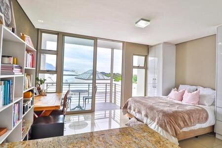 Studio Apartment in Stellenbosch Central