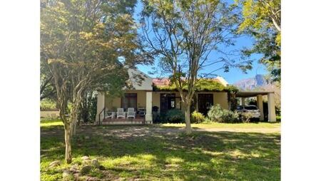 2 Bedroom House in Paarl