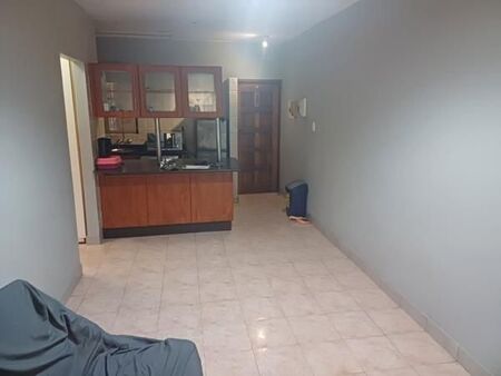 1 Bedroom Apartment in Arboretum