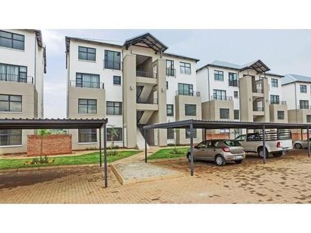 2 Bedroom Apartment in Wilgeheuwel