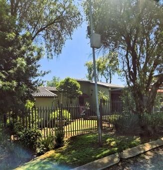 3 Bedroom House in Roodekrans