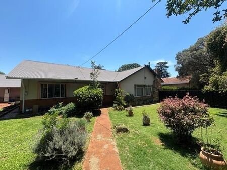 2 Bedroom House in Waverley