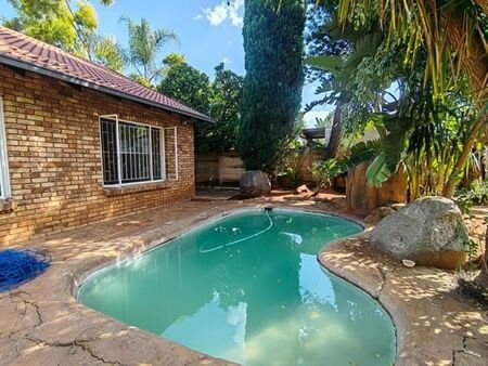 3 Bedroom House in Doornpoort