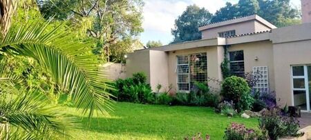 4 Bedroom House in Bryanston