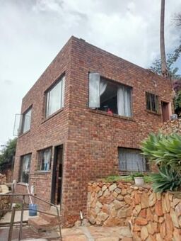 2 Bedroom House in Northcliff