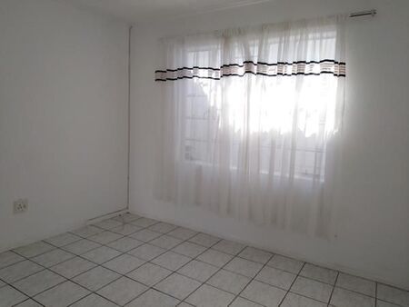 1 Bedroom Garden Cottage in Orange Grove