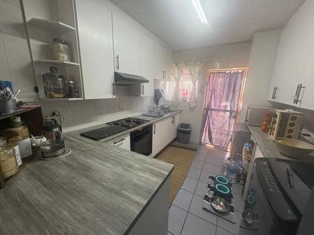 2.5 Bedroom Apartment in Edenvale