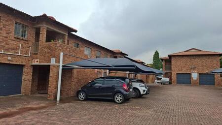 2 Bedroom Townhouse in New Redruth