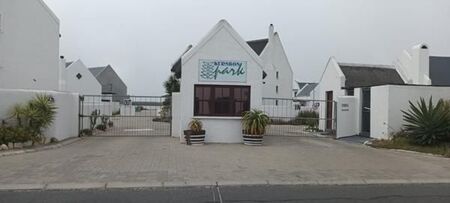 3 Bedroom House in Dwarskersbos