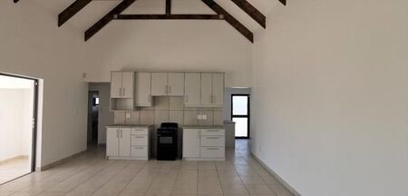 3 Bedroom House in Jacobsbaai