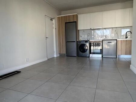1 Bedroom Apartment in Sandown