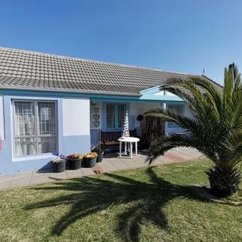 1 Bedroom Apartment in Flamingo Vlei