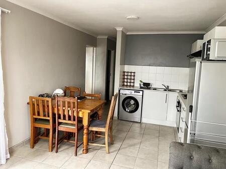 2 Bedroom Apartment in Parklands