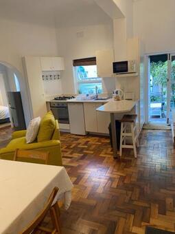 2 Bedroom House in Constantia