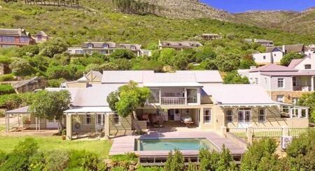 5 Bedroom House in Hout Bay and surrounds