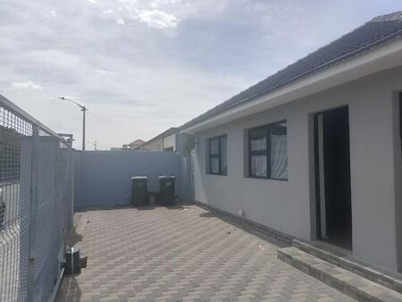 3 Bedroom House in Athlone