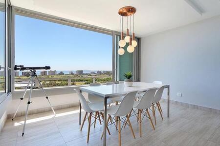 3 Bedroom Apartment in Green Point