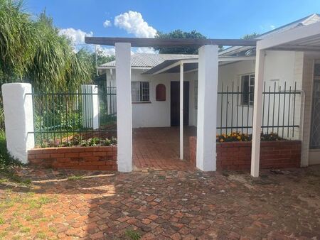 1 Bedroom cottage to rent in Discovery, Roodepoort