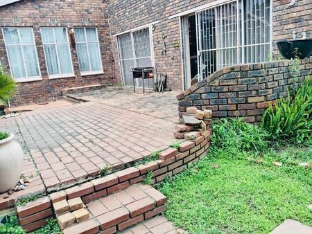 3 Bedroom house to rent in Terenure, Kempton Park