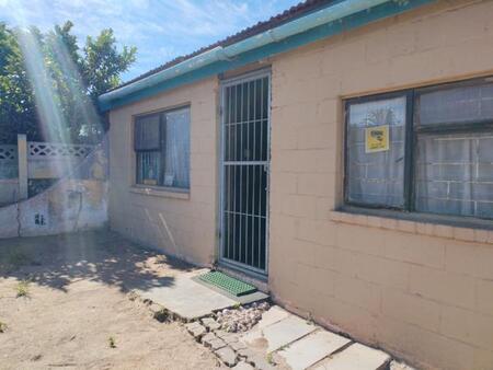 2 Bedroom Townhouse in Vredenburg