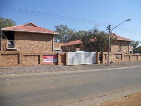 2 Bedroom Townhouse in Gezina