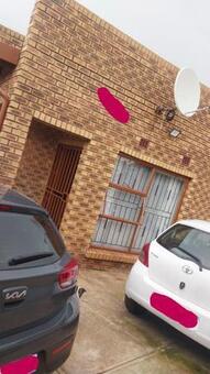 3 Bedroom House in Meadowlands