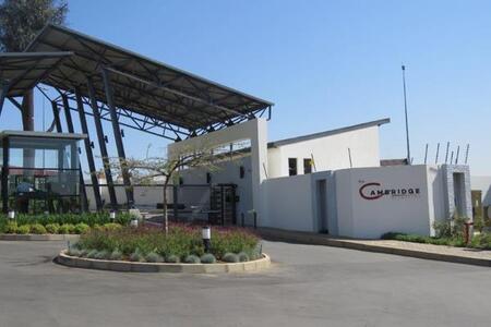 1 Bedroom Apartment in Bryanston