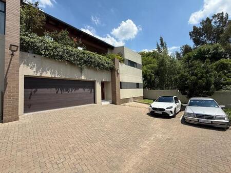 2 Bedroom Cluster in Bryanston