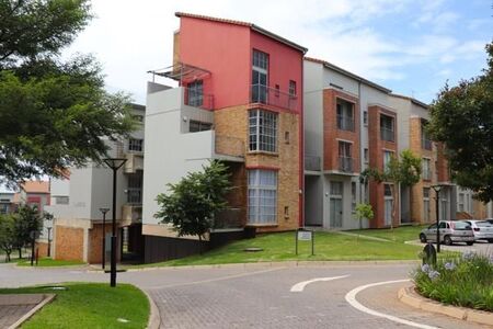 Studio Apartment in Houghton Estate