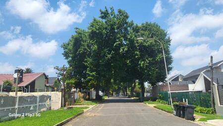 1 Bedroom House in Montgomery Park