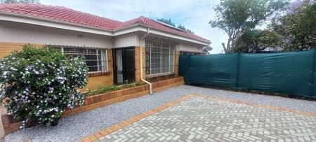 2 Bedroom House in Linden