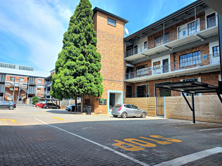1 Bedroom Apartment in Braamfontein