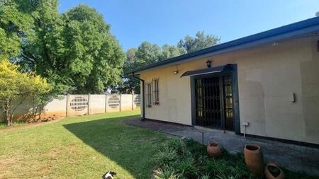3 Bedroom House in Risiville