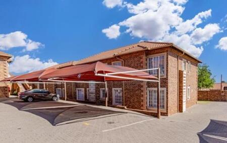 3 Bedroom Apartment in Terenure