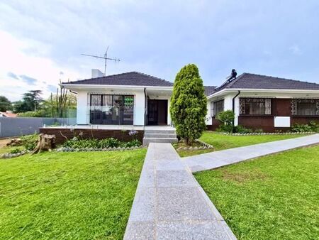 3 Bedroom House in Illiondale