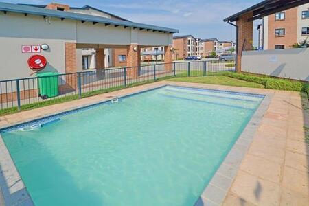 2 Bedroom Apartment in Ravenswood