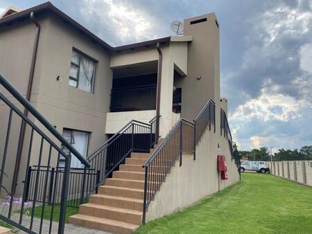 2 Bedroom Townhouse in Brentwood