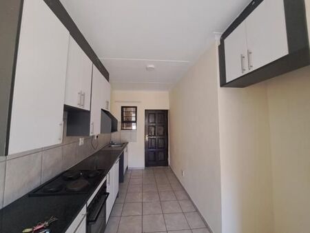 2 Bedroom Apartment in Rynfield Ah