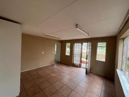 1 Bedroom Apartment in Mayberry Park