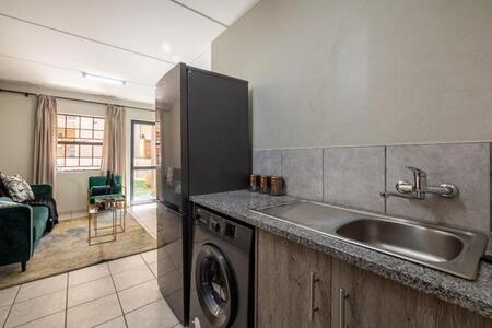 2 Bedroom Apartment in Alrode