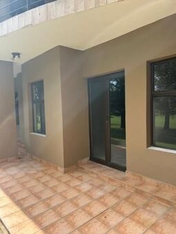 1 Bedroom Apartment in Zwartkop Golf Estate