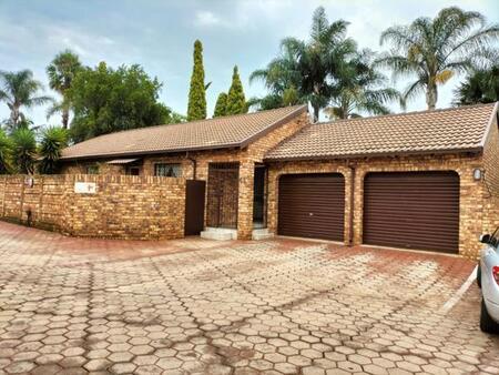 3 Bedroom Simplex in Eldoraigne