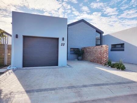 2 Bedroom House in Sherwood and surrounds