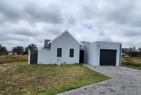 2 Bedroom House in Wedgewood Golf Estate