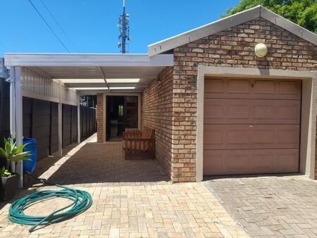 1 Bedroom Apartment in Newton Park