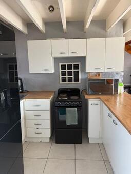 1 Bedroom Apartment in Humewood