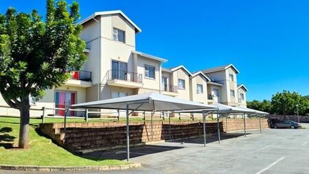 2 Bedroom Apartment in Beacon Bay