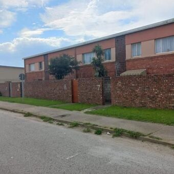 3 Bedroom Townhouse in Linton Grange