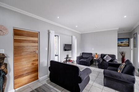 2 Bedroom House in Wedgewood Golf Estate